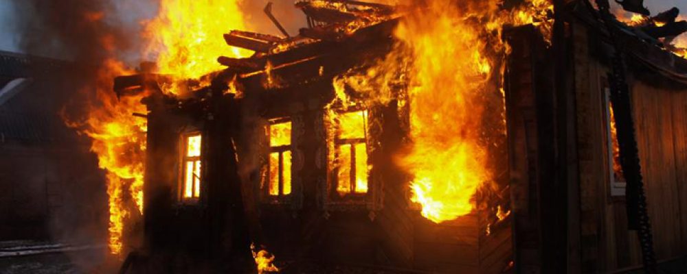 В селе Заброды крупный пожар унёс жизни двух пенсионеров
