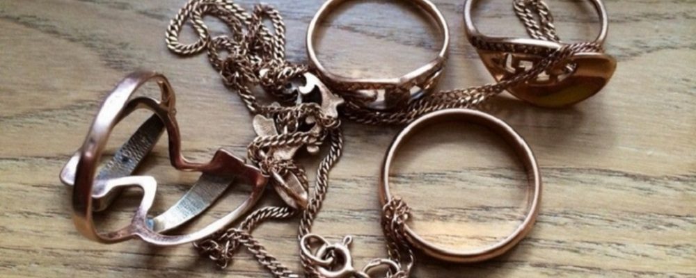 Калачеевские полицейские раскрыли кражу ювелирных изделий