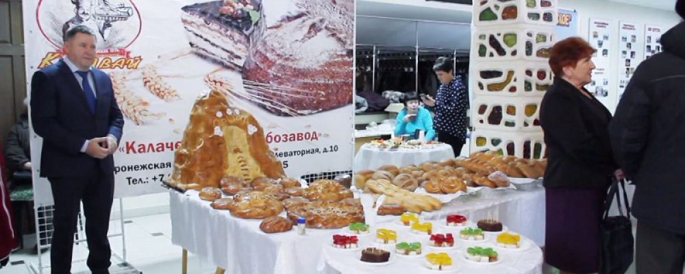 В Калачеевском и Каширском районах поздравили работников сельского хозяйства